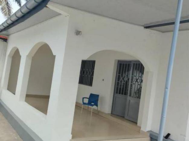 Plot - Neighborhood ma campagne