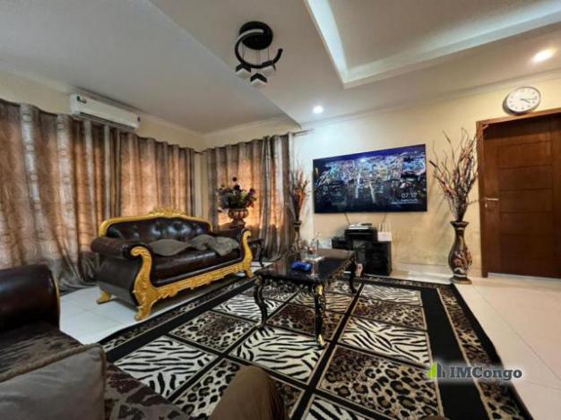 House - Neighborhood industriel