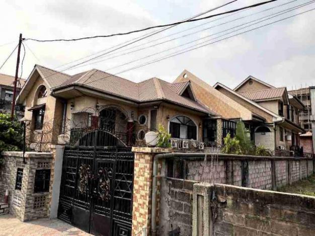 Plot - Neighborhood Funa