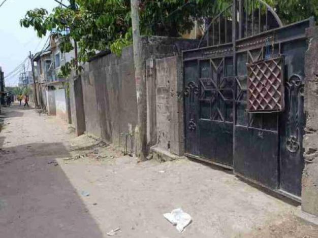 Plot - Neighborhood Joli parc