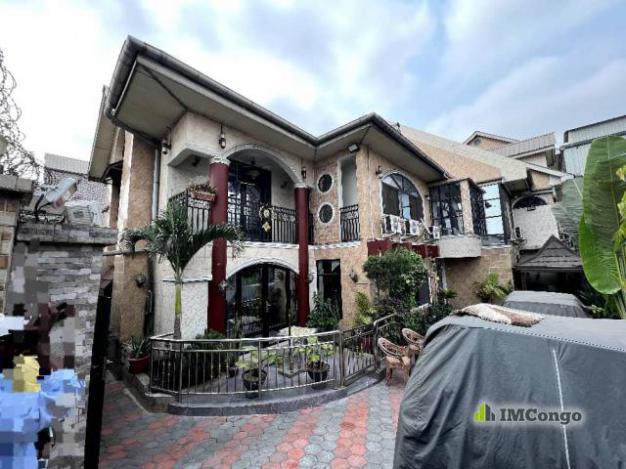 Plot - Neighborhood Funa