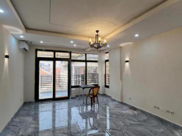 Apartment - Neighborhood lingwala