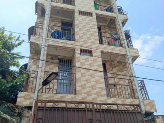 Plot - Neighborhood bon-marché