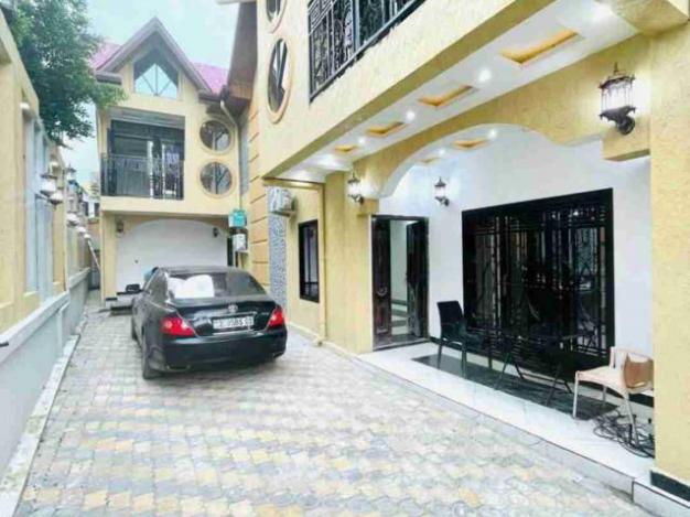 Parcelle - Quartier UPN