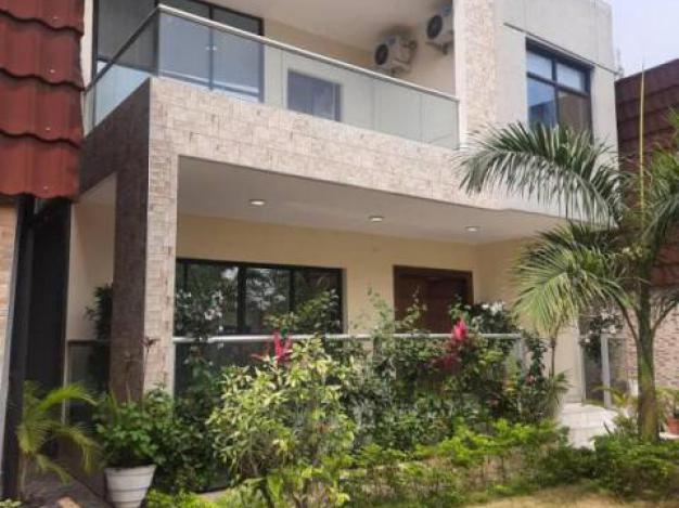 House - Neighborhood ma campagne