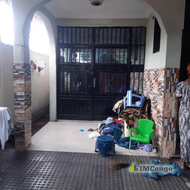 House / villa FOR RENT Kinshasa Kintambo House Kitambo (Ref