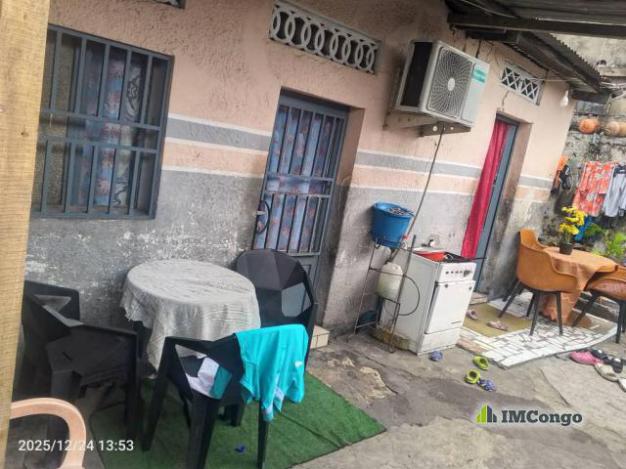 Nyumba - Mtaa Yolo-sud